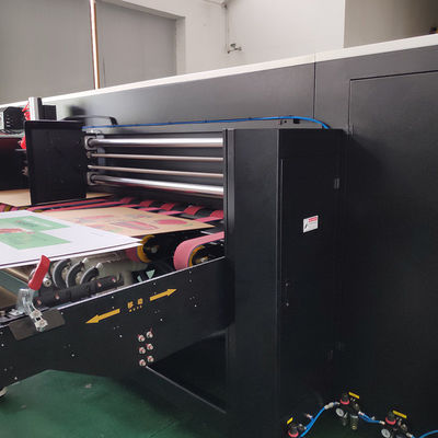 Процесс печати Cmyk изготовителя печатной машины картонной коробки коробки